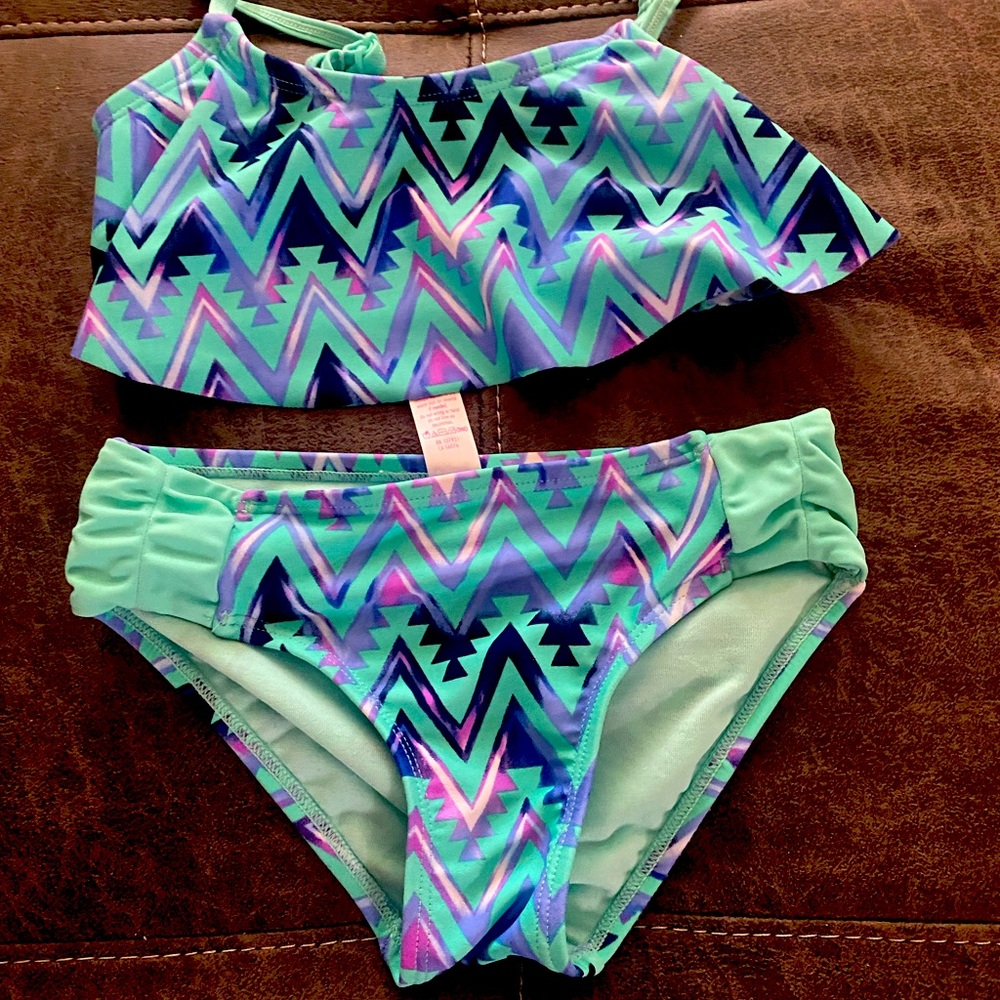 Kids Justice size 6